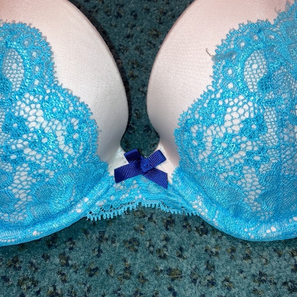 Victoria’s Secret Dream Angels Lace Push Up  Bra - Picture 3 of 5